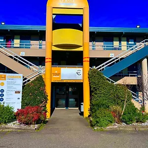 https://premiere-classe-toulouse-ouest-blagnac-aeroport.midi-pyreneeshotels.com